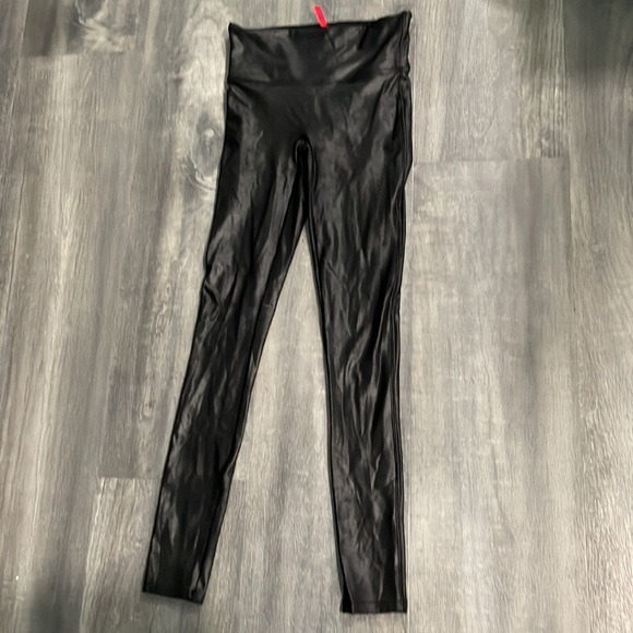 SPANX Faux Leather Black Leggings - Picture 3 of 6